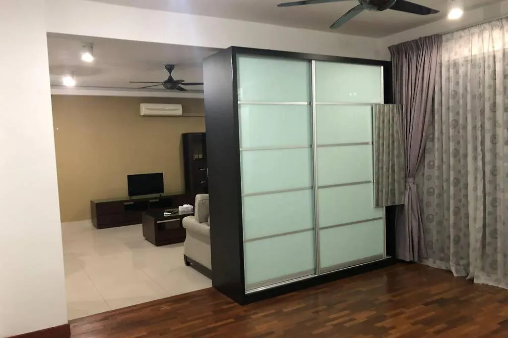 Apartment Spacious Studio Condo Near The Curve & Ikea Damansara Petaling Jaya Ma­lay­sia